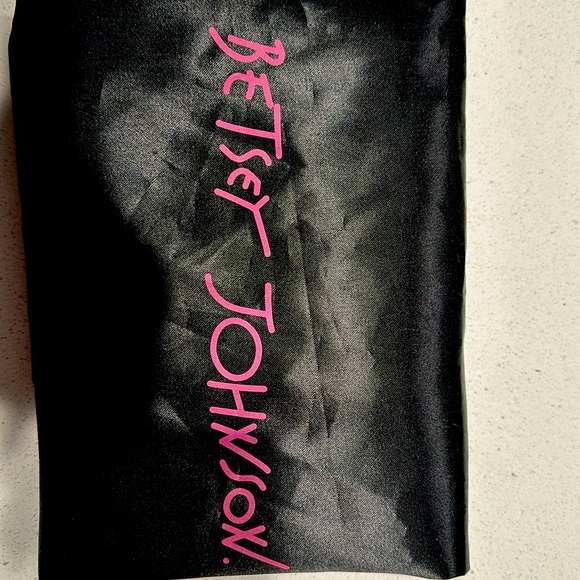 RARE, BETSEY JOHNSON, WHIP & STUDS TOTE. NEW - Picture 4 of 13